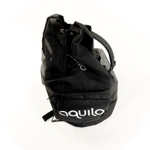 The Aquilo wrap bag with backpack straps.